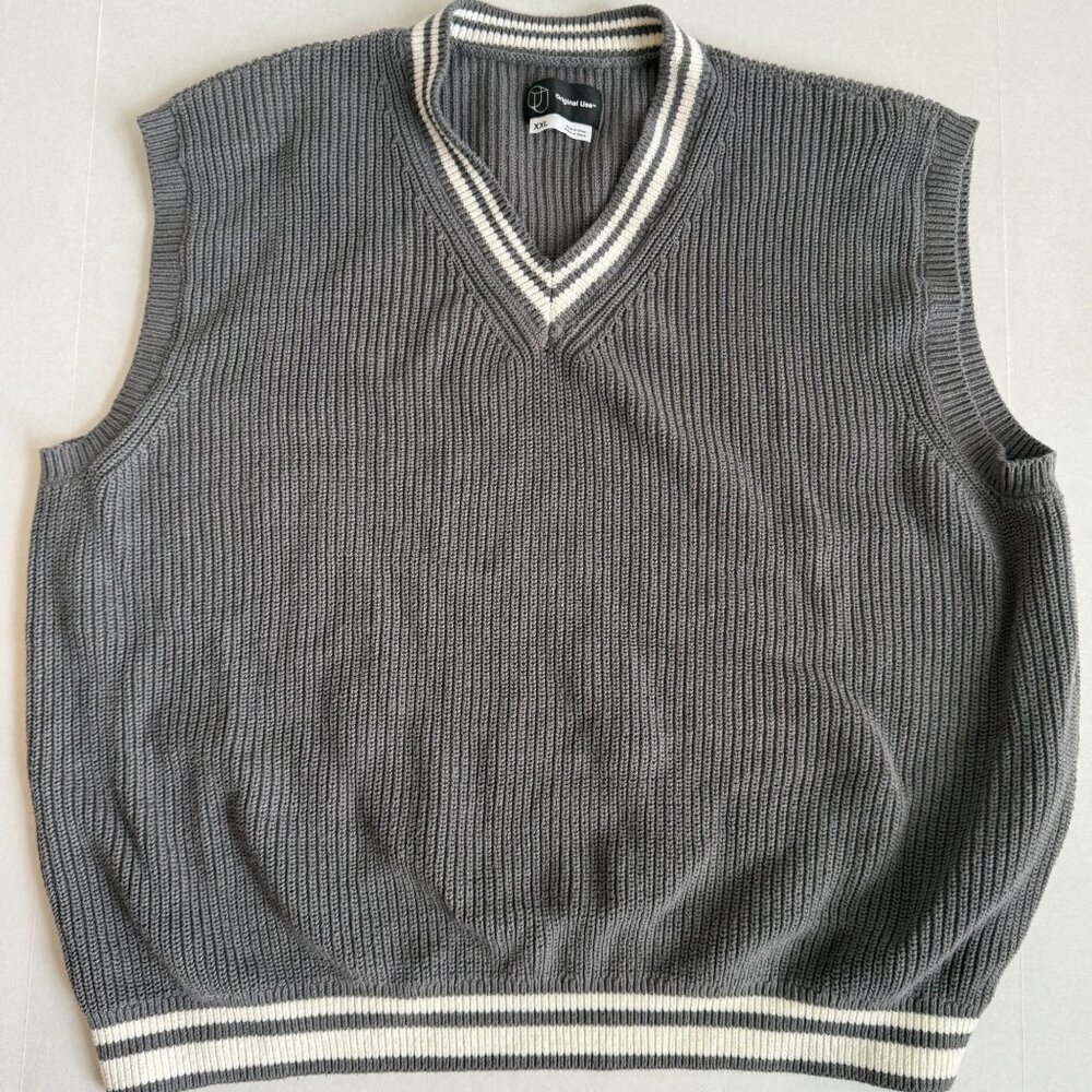Original Use Ribbed Sweater Vest XXL Gray White Trim Preppy Minimal Layered Look